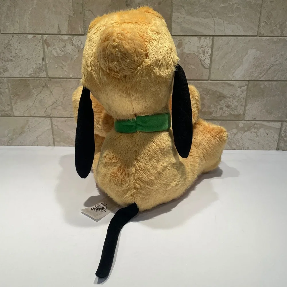 Disney‎ Parks Pluto Plush Sitting Stuffed Animal Dog Big Feet Souvenir 11